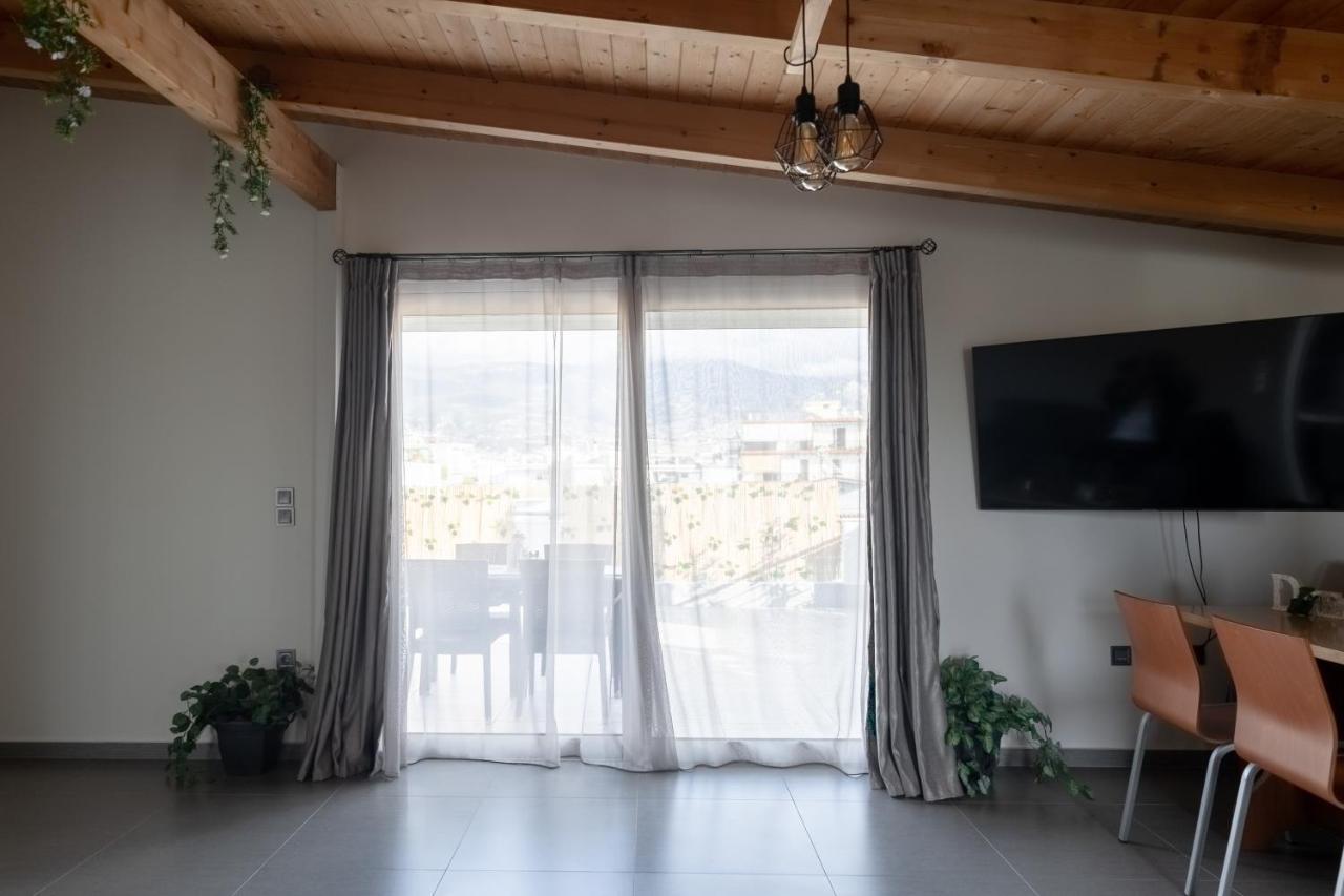 Apartamento Deluxe Διαμερισμα Patras Exterior foto